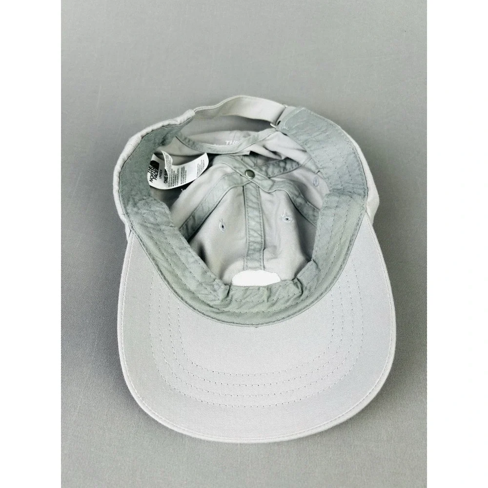 The North Face Bear Adult Light Grey‎ Adjustable Hat Strapback Cap